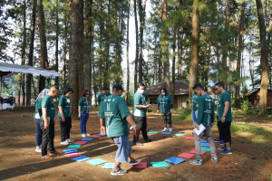 permainan outbound team building